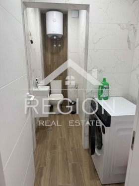 2 bedroom Grand Mol, Varna 10