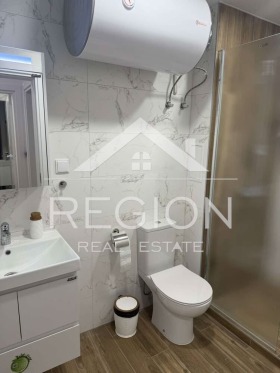 2 bedroom Grand Mol, Varna 12