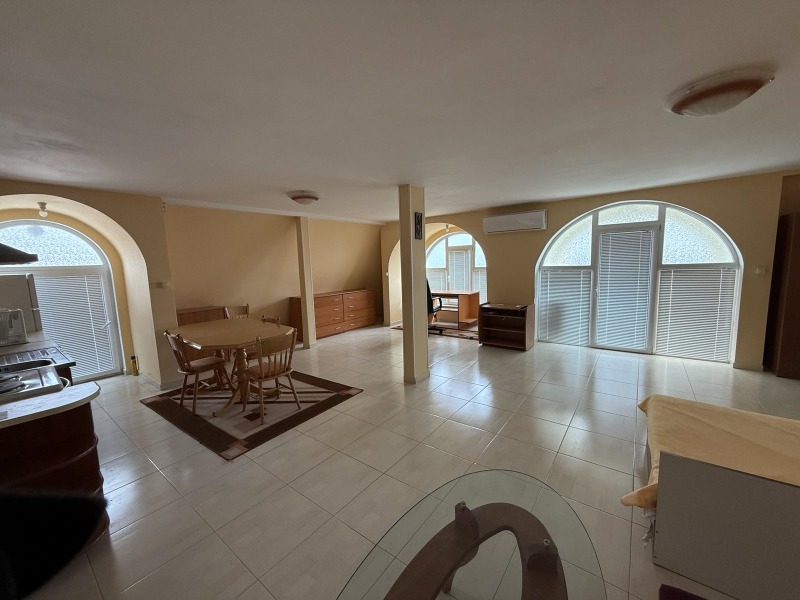 De inchiriat  Studio Varna , c.c. Sv.Sv. Constantin i Elena , 55 mp | 65208527 - imagine [3]