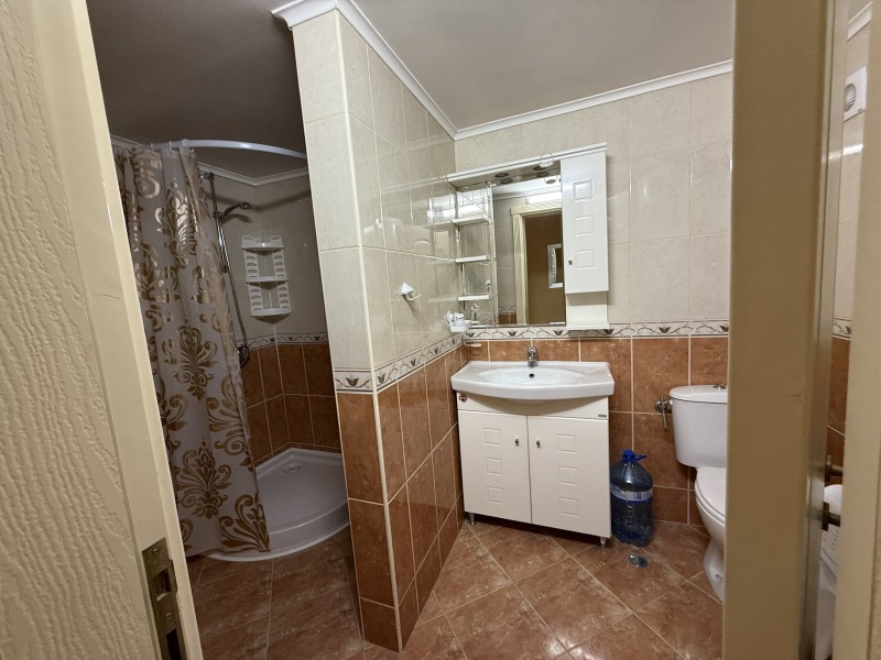 De inchiriat  Studio Varna , c.c. Sv.Sv. Constantin i Elena , 55 mp | 65208527 - imagine [4]