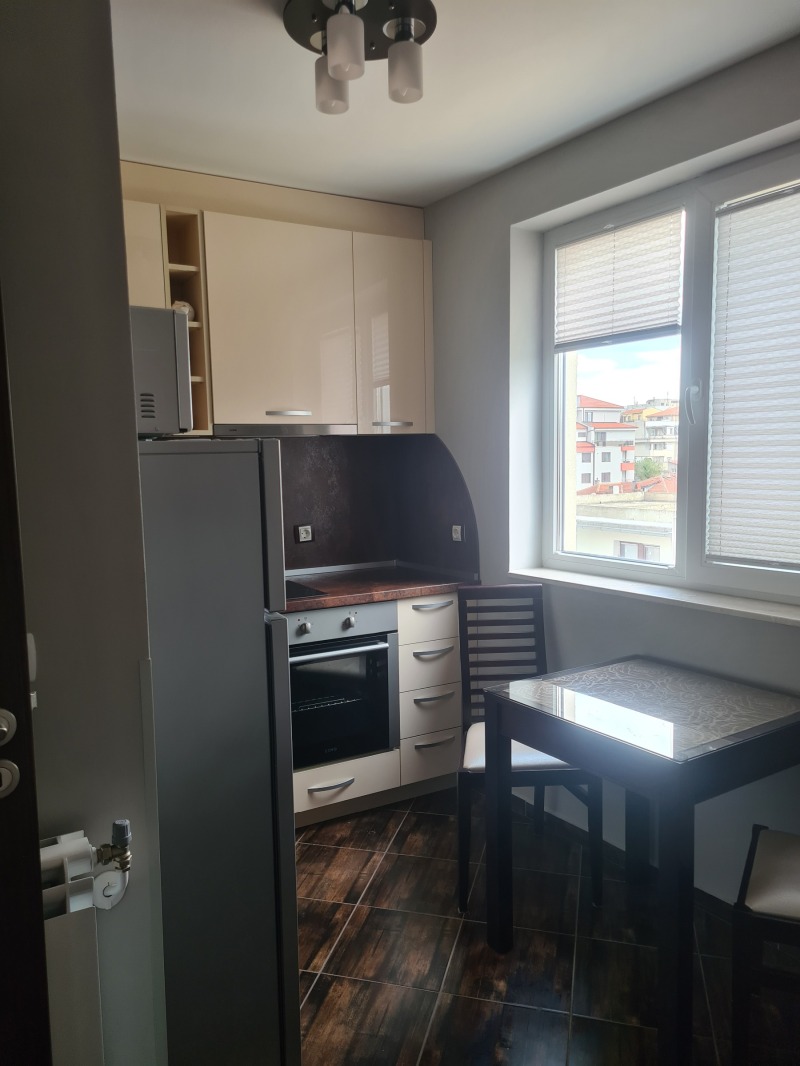 В аренду  1 спальня Русе , Център , 40 кв.м | 68526699 - изображение [3]