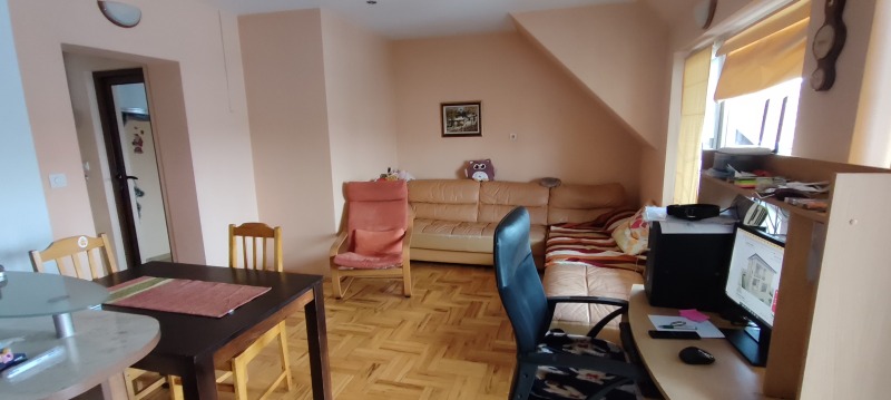 Do wynajęcia  2 sypialnie Plowdiw , Wastaniczeski , 95 mkw | 53831305