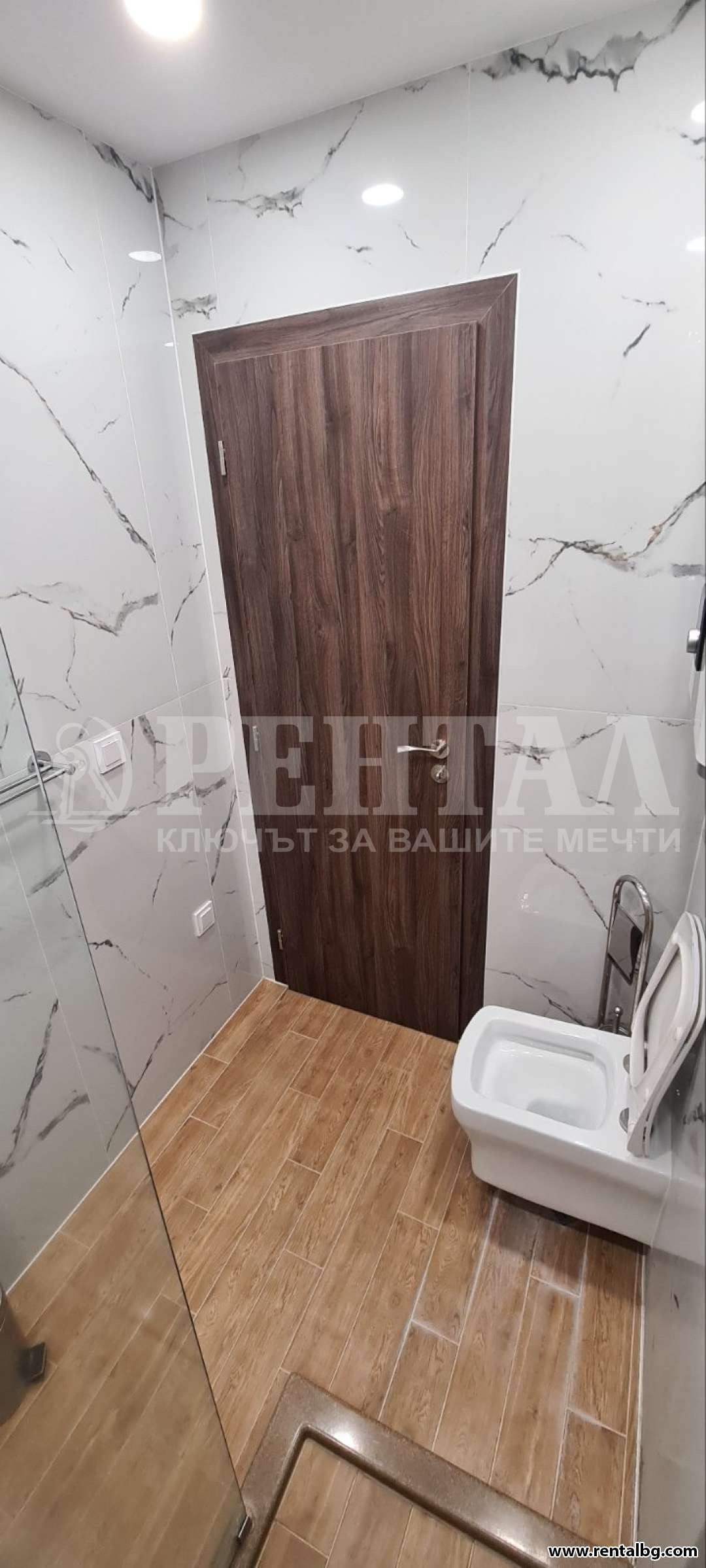 Дава под наем 2-СТАЕН, гр. Пловдив, Център, снимка 11 - Апартаменти - 55440470