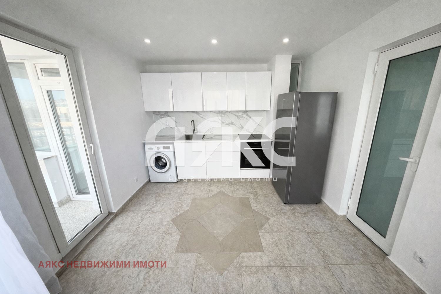 Дава под наем 2-СТАЕН, гр. София, Гоце Делчев, снимка 4 - Апартаменти - 53869850