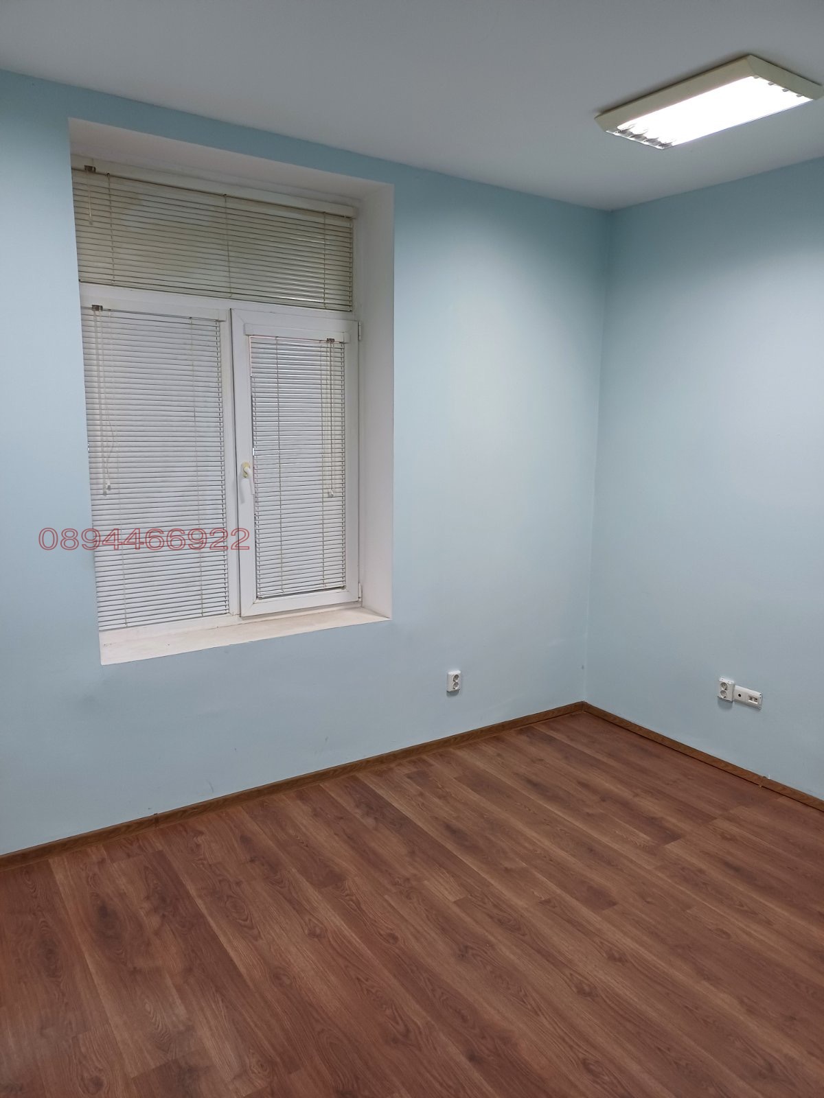 Дава под наем ОФИС, гр. Добрич, Център, снимка 2 - Офиси - 53994126