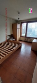 Под наем ОФИС, град София, Белите брези • 700 € / 1369.08 лв. • 39800998 16