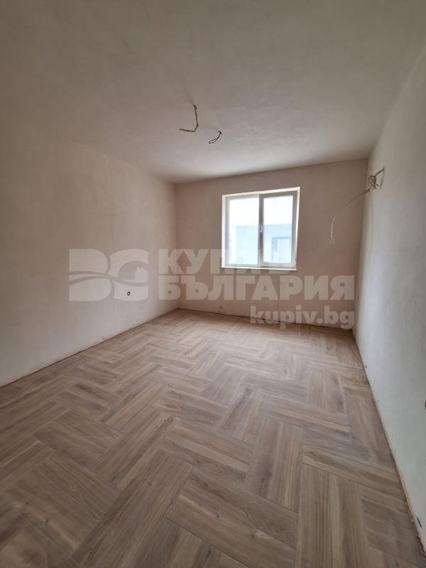 Дава под Наем САМОСТОЯТЕЛНА СГРАДА | Imot.bg — изображение 10