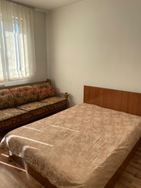 Habitación Lyulin 9, Sofia 1