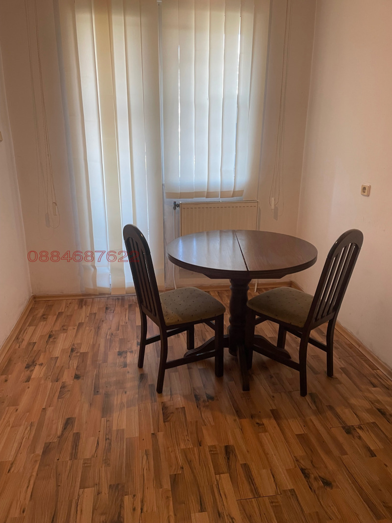 K pronájmu  Pokoj Sofia , Ljulin 9 , 35 m2 | 31909926 - obraz [4]