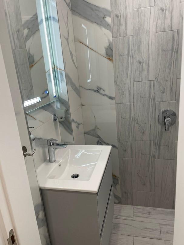 Издаје се  2 спаваће собе Софија , Центар , 90 м2 | 16414582 - слика [9]