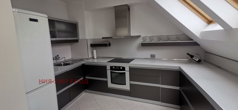 Дава под наем  4-стаен град София , Витоша , 204 кв.м | 86056769