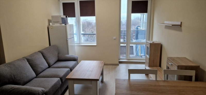 De inchiriat  Studio Sofia , Studentsci grad , 40 mp | 41086799