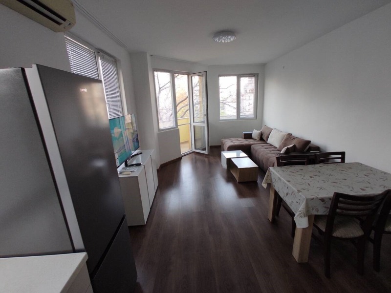 Дава под наем 2-СТАЕН, гр. Пловдив, Кючук Париж, снимка 3 - Апартаменти - 52480899