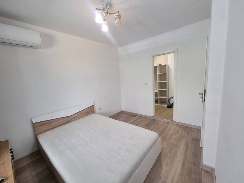 En renta  2 dormitorios Plovdiv , Yuzhen , 90 metros cuadrados | 51883593 - imagen [9]
