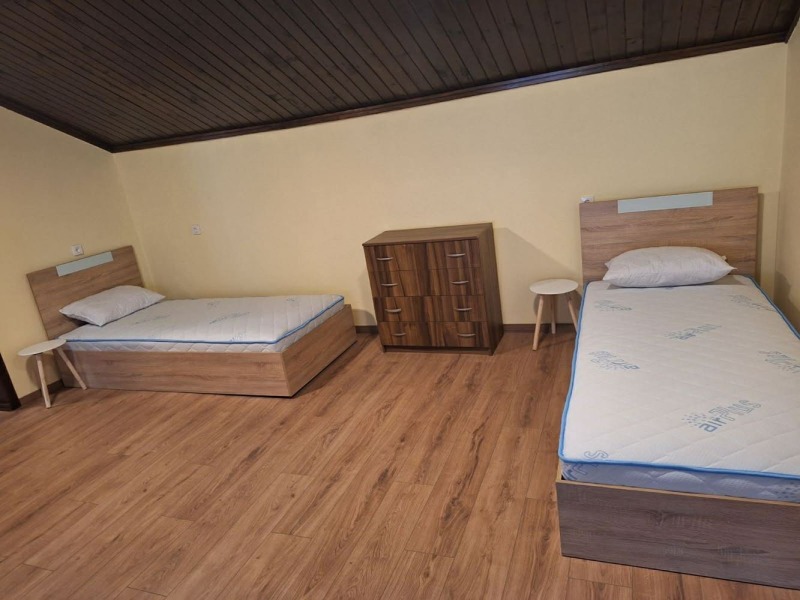 Дава под наем КЪЩА, гр. София, Лозенец, снимка 2 - Къщи - 53536817