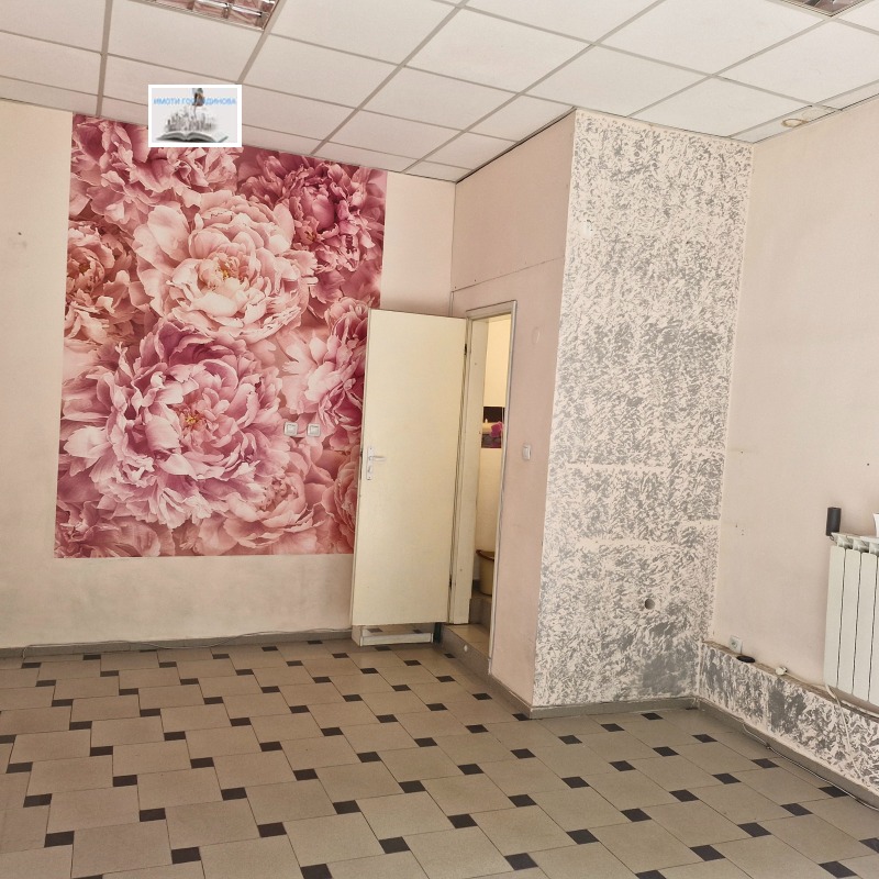 Vuokrattavana  Myymälä Sofia , Krasno selo , 18 neliömetriä | 10335353 - kuva [5]