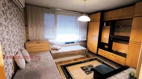 1 bedroom Vazrazhdane, Ruse 1