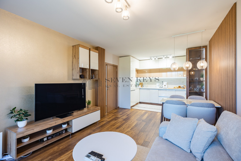 Da affittare  1 camera da letto Varna , k.k. Sv.Sv. Konstantin i Elena , 70 mq | 89125738 - Immagine [2]