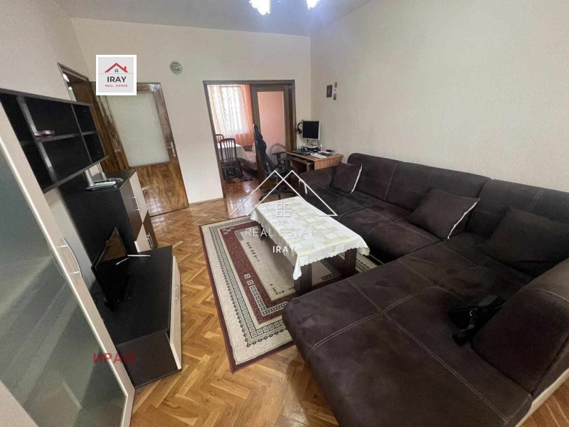 Дава под наем 4-СТАЕН, гр. Стара Загора, Център, снимка 4 - Апартаменти - 53383040