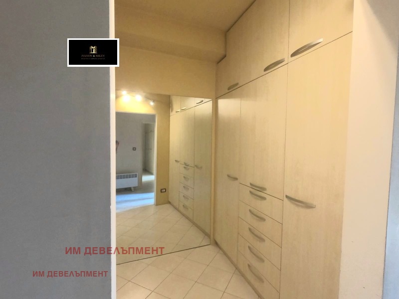 A louer  3+ chambres Sofia , Tsentar , 190 m² | 92371650 - image [13]