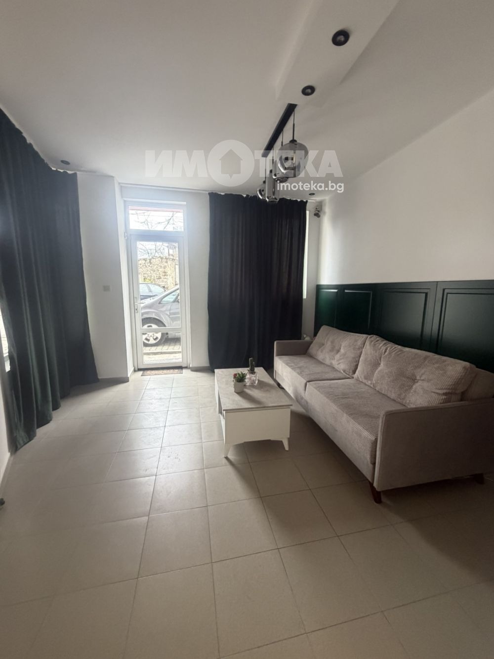 Дава под наем ОФИС, гр. Пловдив, Център