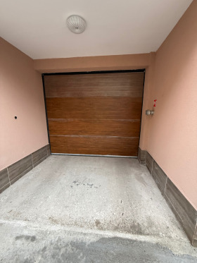 ГАРАЖ, ПАРКОМЯСТО, 21 m2