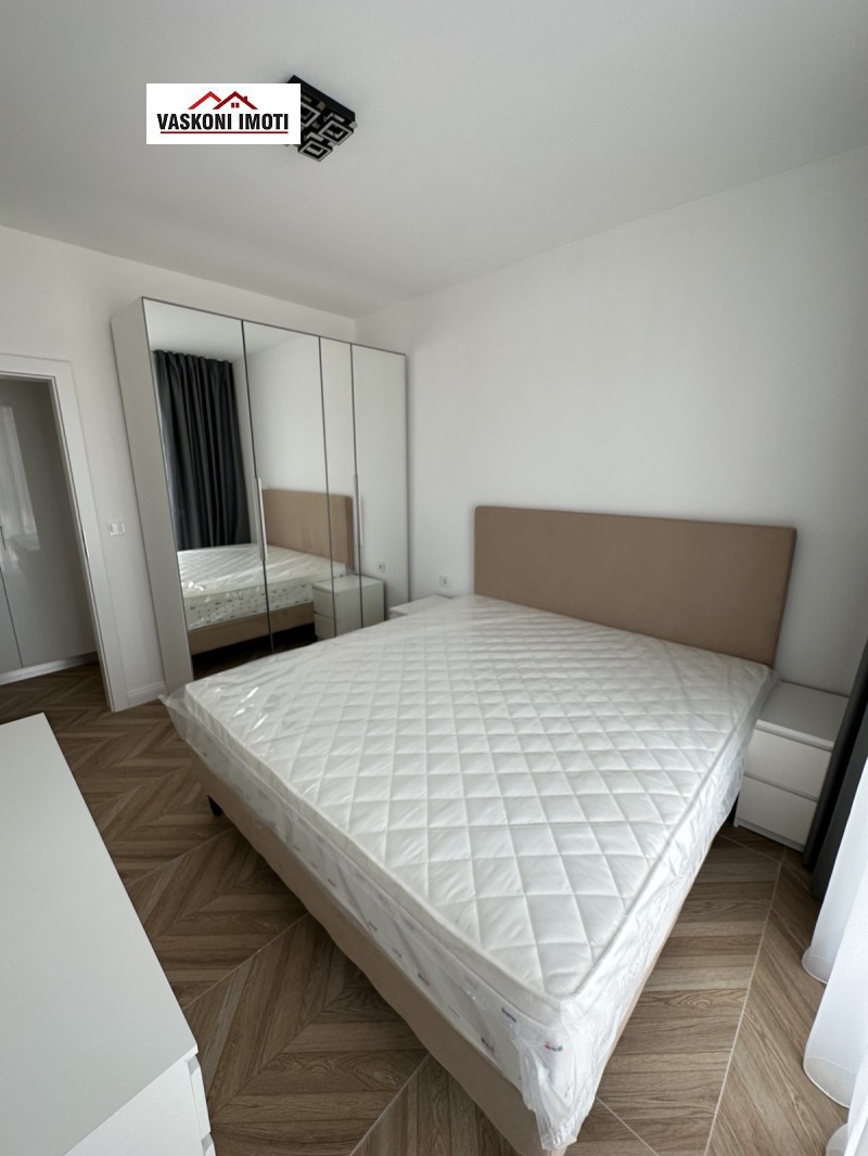 Издаје се  2 спаваће собе Софија , Витоша , 100 м2 | 40764183 - слика [7]