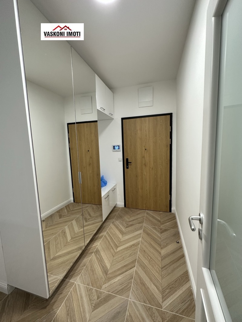 Издаје се  2 спаваће собе Софија , Витоша , 100 м2 | 40764183 - слика [11]