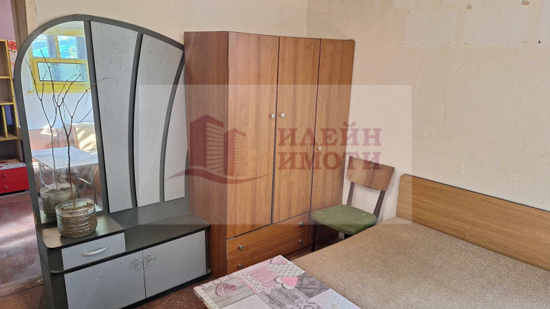 Da affittare  Studio Ruse , Rodina 1 , 50 mq | 60316152