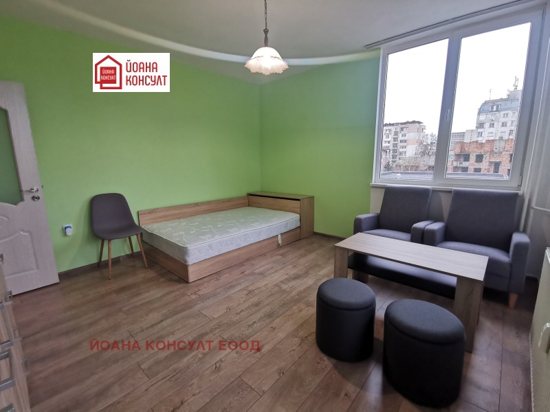 De inchiriat  Studio Pleven , Idealen țentâr , 45 mp | 96971067