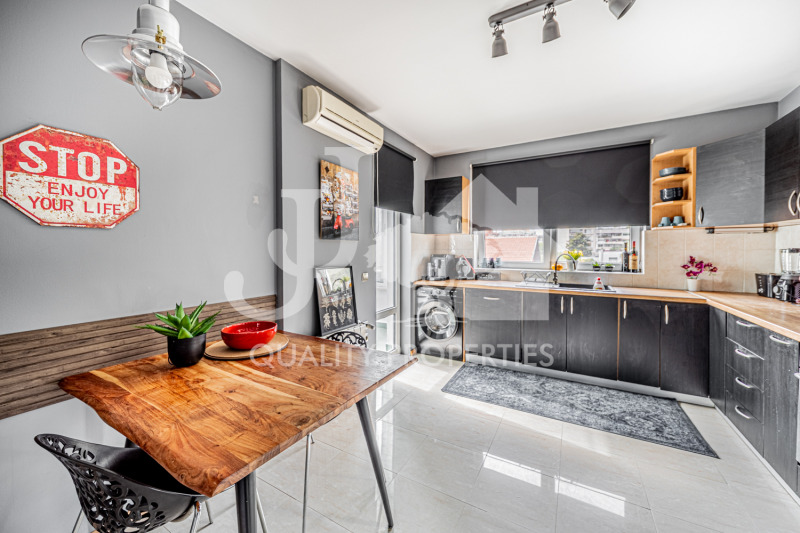 För uthyrning  3 sovrum Sofia , Iztok , 150 kvm | 84139038 - bild [9]