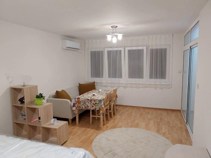 För uthyrning  Studio Sofia , Vitosja , 44 kvm | 75844735 - bild [2]
