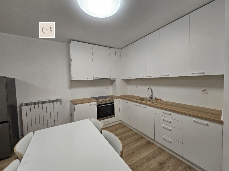 Te huur  1 slaapkamer Sofia , Podujane , 66 m² | 27124673