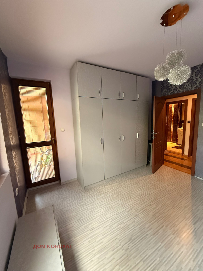 Kiadó  2 hálószobás Plovdiv , Karsijaka , 100 négyzetméter | 50768288 - kép [10]