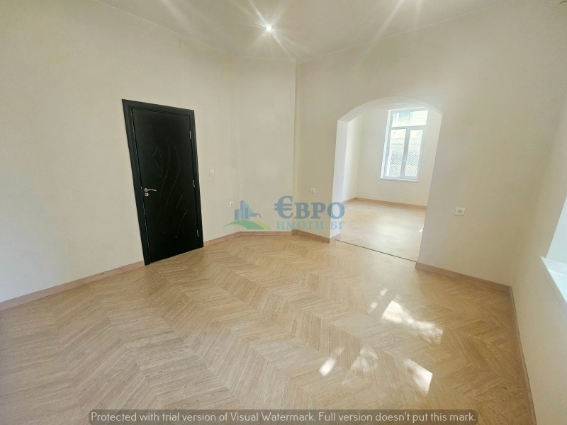 Vuokrattavana  Toimisto Sofia , Tsentar , 90 neliömetriä | 56720609 - kuva [2]
