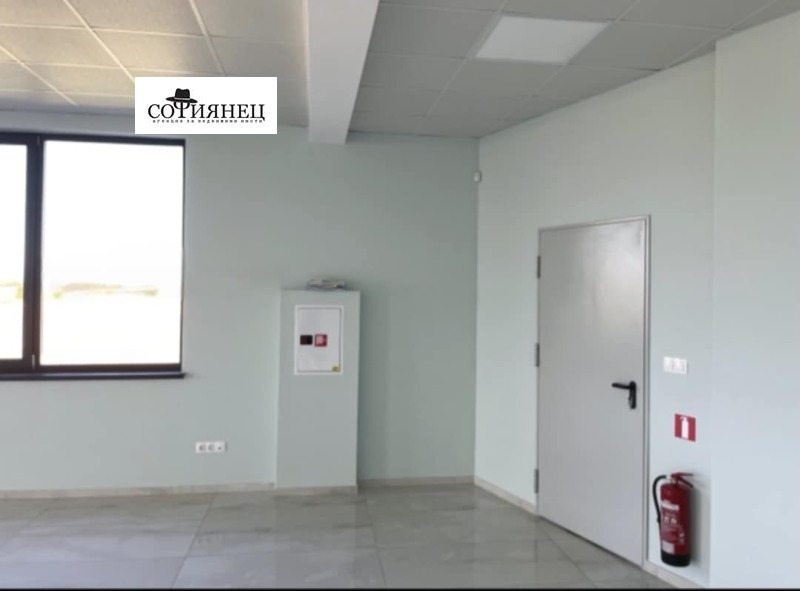 Издаје се  Канцеларија Софија , Враждебна , 220 м2 | 96506501 - слика [2]