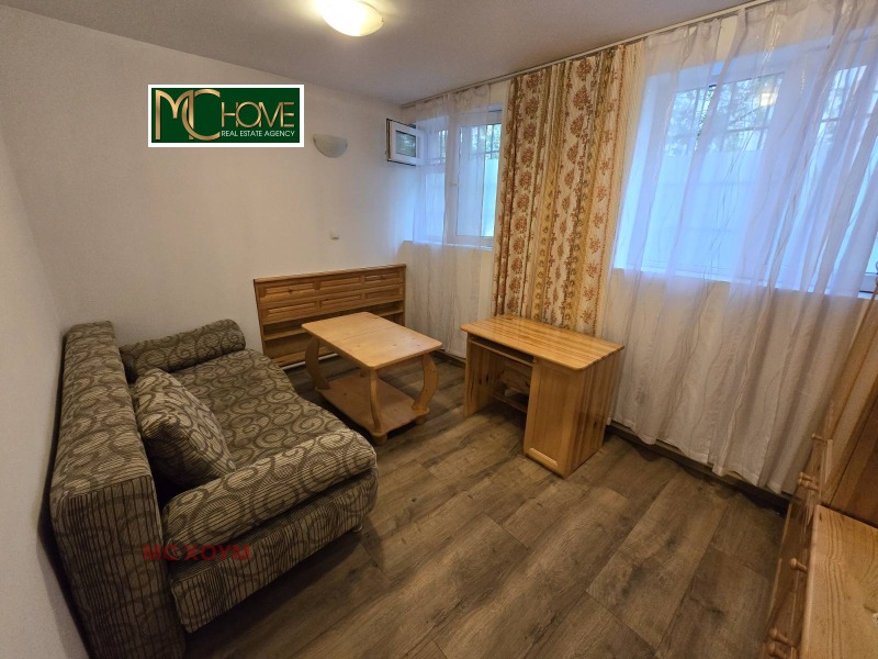 Издаје се  1 спаваћа соба Софија , Обориште , 40 м2 | 82875366 - слика [3]