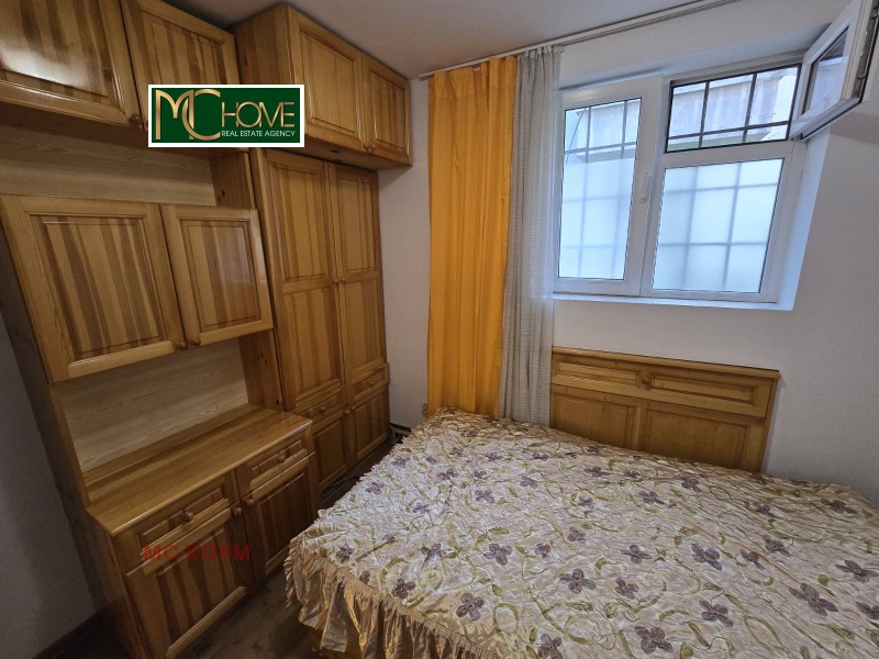 Издаје се  1 спаваћа соба Софија , Обориште , 40 м2 | 82875366 - слика [7]