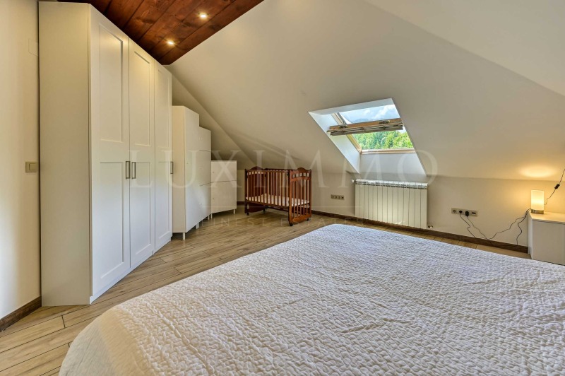 K pronájmu  2 ložnice Sofia , m-t Kambanite , 200 m2 | 47491044 - obraz [12]