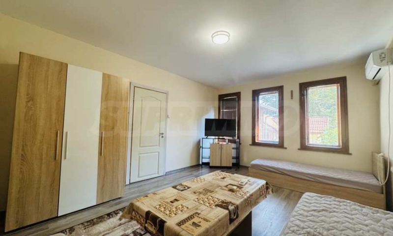 Дава под наем КЪЩА, гр. Велико Търново, Варуша, снимка 9 - Къщи - 52439302