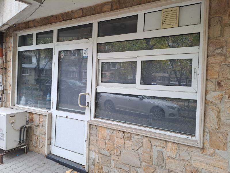 Дава под наем МАГАЗИН, гр. София, Център, снимка 5 - Магазини - 52464472