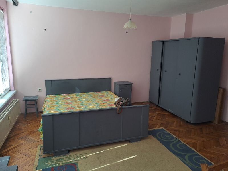 Da affittare  Studio Sofia , Geo Milev , 44 mq | 80852321