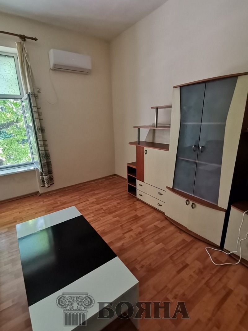 Te huur  1 slaapkamer Ruse , Tsentar , 55 m² | 69929888 - afbeelding [4]