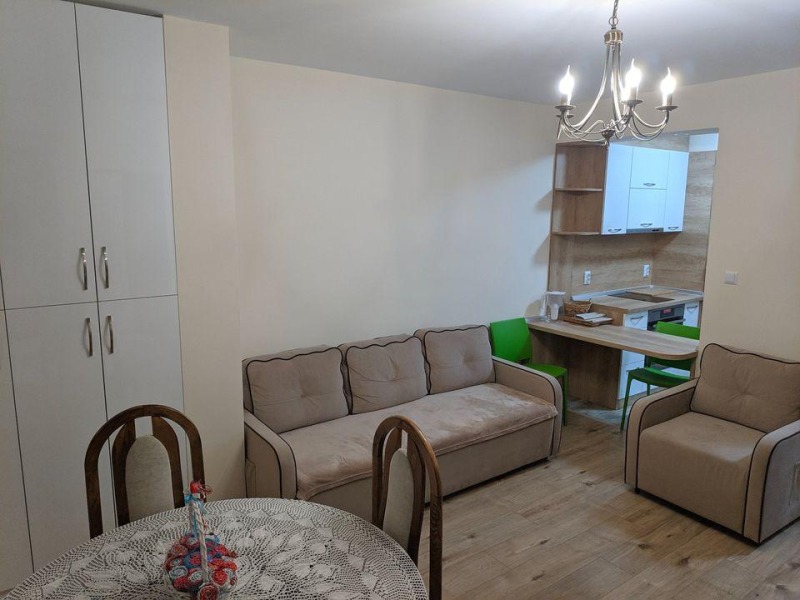 Te huur  1 slaapkamer Burgas , Slavejkov , 50 m² | 45234412