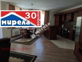 2 bedroom Vitosha, Sofia 3