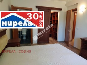 2 bedroom Vitosha, Sofia 8