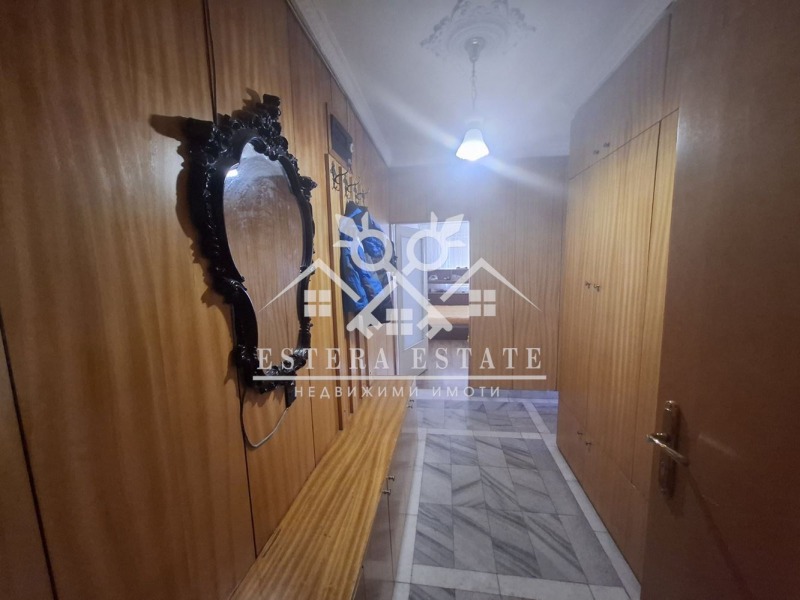 Дава под наем  2-стаен град Шумен , 5-ти полк , 64 кв.м | 70518809 - изображение [7]