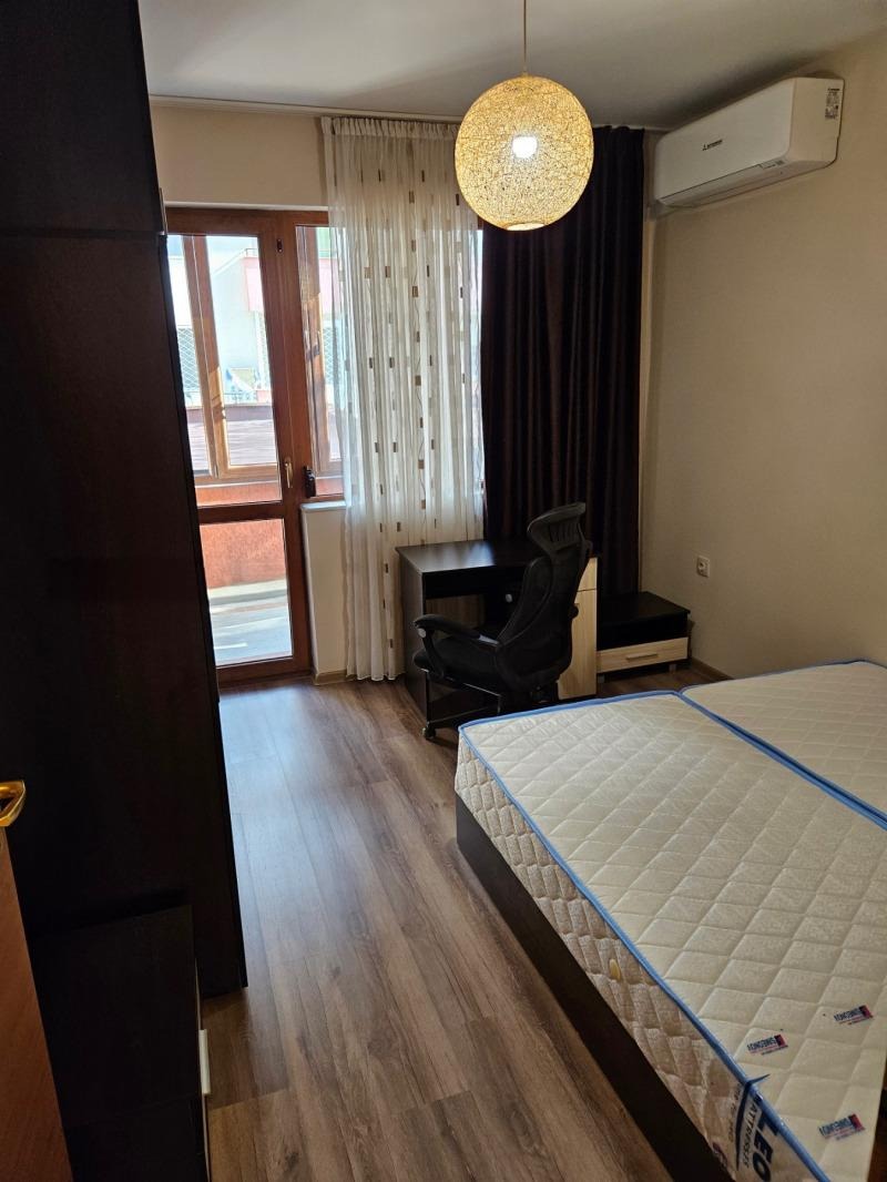 A louer  2 chambres Plovdiv , Maracha , 105 m² | 74640695 - image [4]