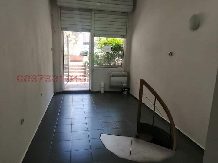 Дава под наем МАГАЗИН, гр. София, Витоша, снимка 6 - Магазини - 54302420