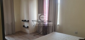 1 Schlafzimmer Zentar, Stara Zagora 6
